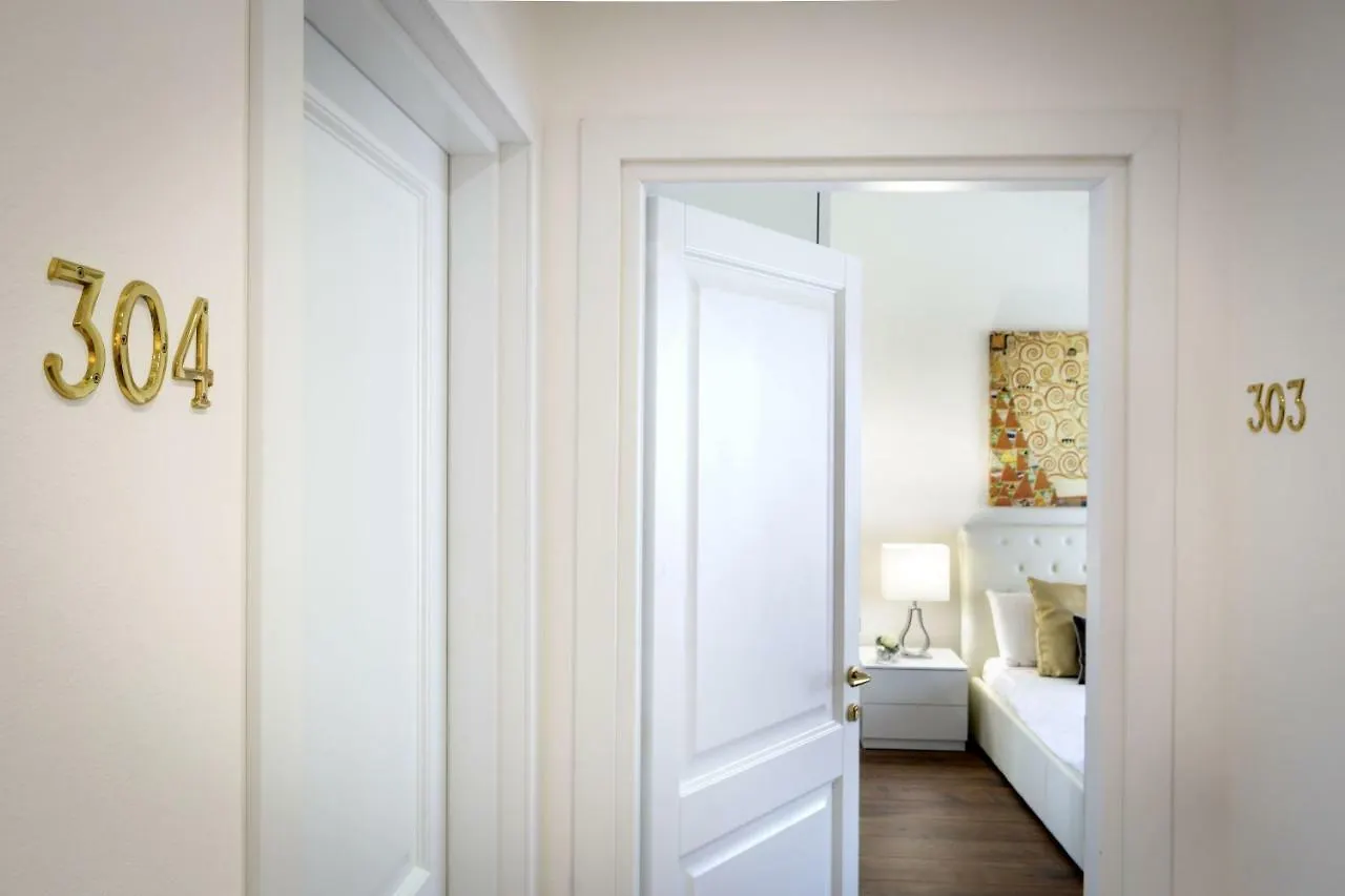 בית הארחה אולביה Luxury Rooms & Suites